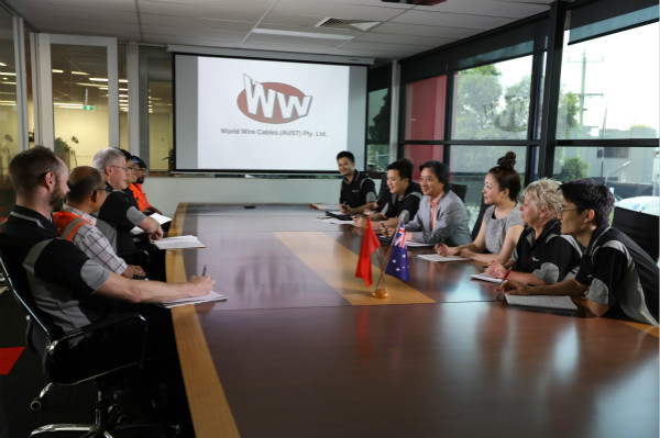 ⻪־ | ΰӡаġĲǵ磬Ļ