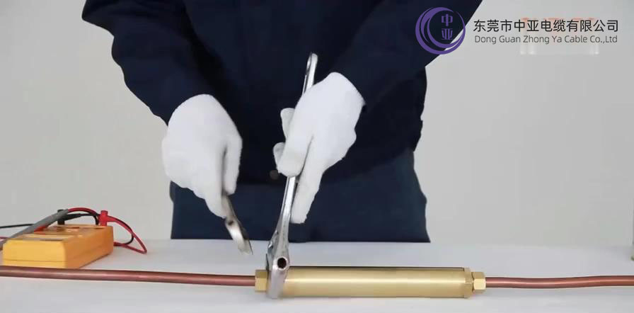 图片22.jpg 图片22.jpg