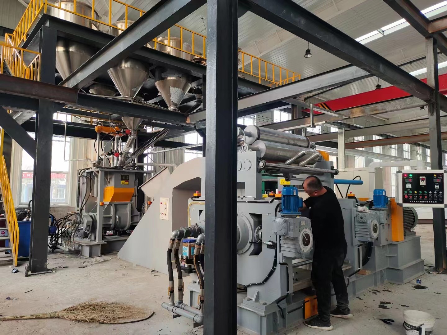 密炼机开炼机 (32).jpg